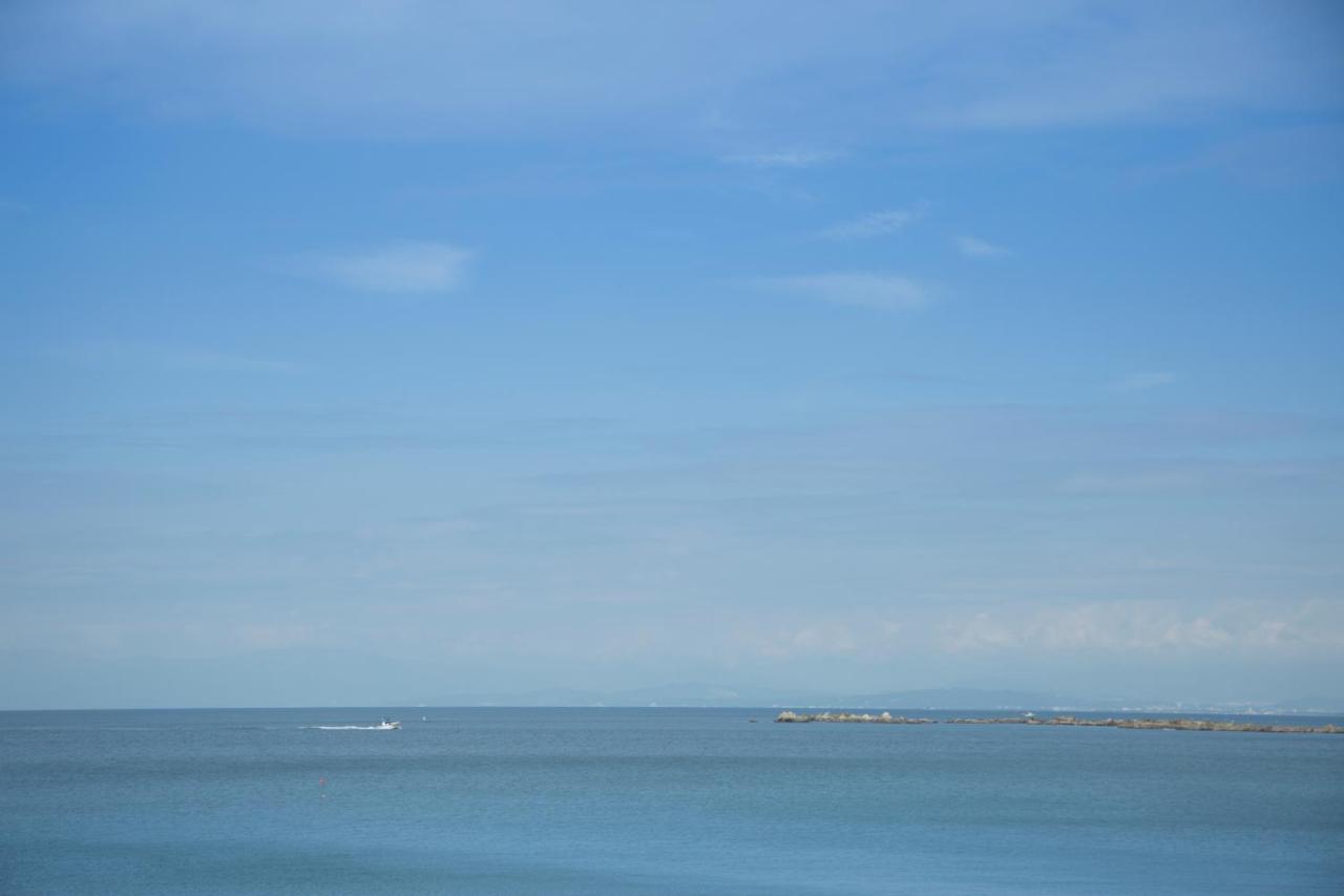 Hayama Isshiki Beach House -葉山 一色海岸の家 - ペット可 Buitenkant foto